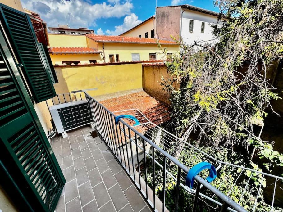 Near The Station Luxury House With Mural Florence Exterior photo